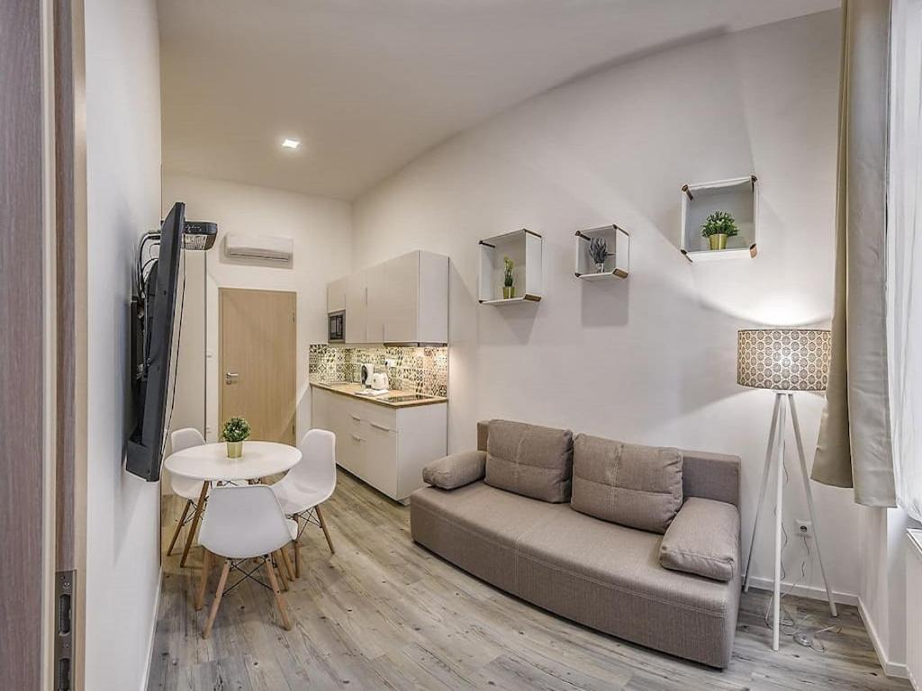 Glam Downtown Apartments ブダペスト エクステリア 写真
